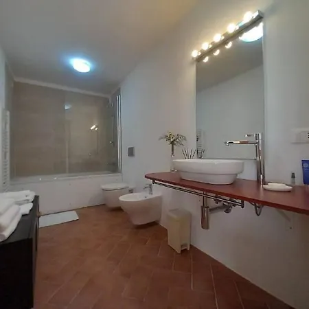 Guest house Saint Roch - Privata Con Bagno - Vista Su Giardino - Colazione