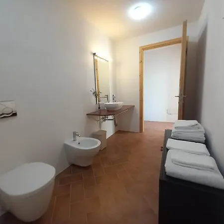 Saint Roch - Privata Con Bagno - Vista Su Giardino - Colazione בית הארחה